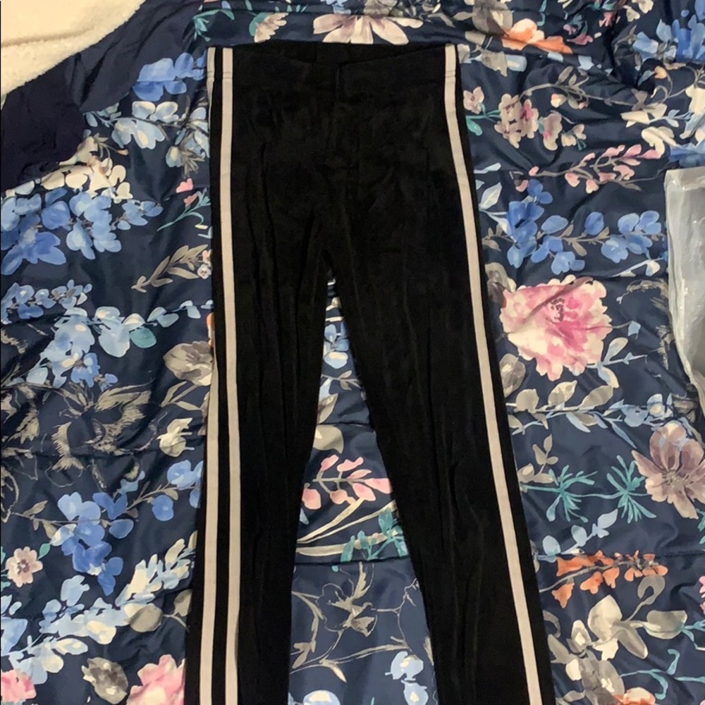 Velvet leggings